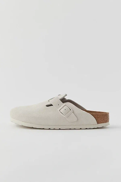BIRKENSTOCK WOMEN'S BOSTON SOFT FOOTBED SUEDE CLOG IN ANTIQUE WHITE, WOMEN'S AT URBAN OUTFITTERS