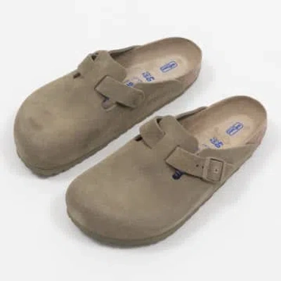 BIRKENSTOCK BOSTON SOFT FOOTBED SUEDE SANDALS IN FADED KHAKI