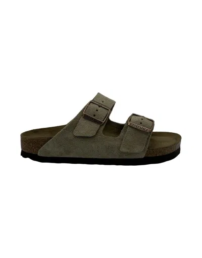 Birkenstock City Slippers In Brown