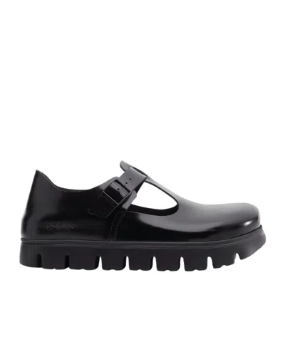 Birkenstock Round Toe Ankle Strap Flats In Black
