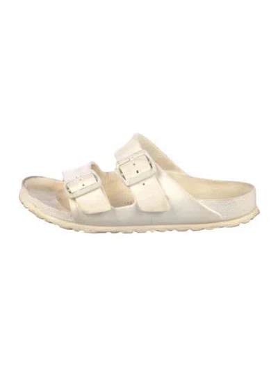Pre-owned Birkenstock Rubber Slides In White