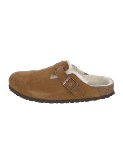 Pre-owned Birkenstock Suede Fur Trim Flats In Neutrals