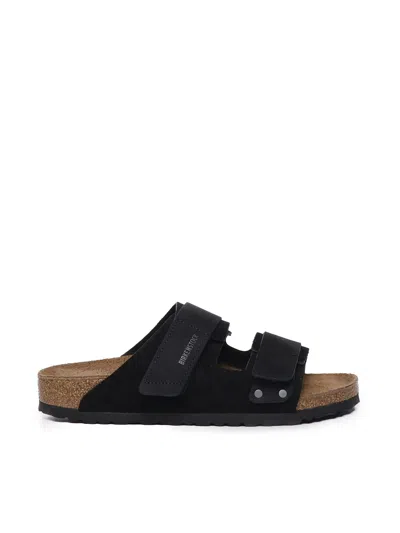 Birkenstock Uji Sandals In Black Oiled Leather