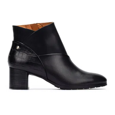 Birkenstock Women's Calafat Ankle Boot In Black