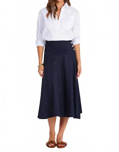 Bishop + Young Casey Poplin Pullover In White In Blue