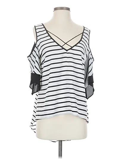 Pre-owned Bisou Bisou Short Sleeve Top Silver Cold Shoulder Neckline Tops