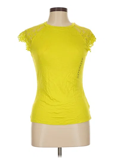 Pre-owned Bisou Bisou Short Sleeve Top Yellow Scoop Neck Tops