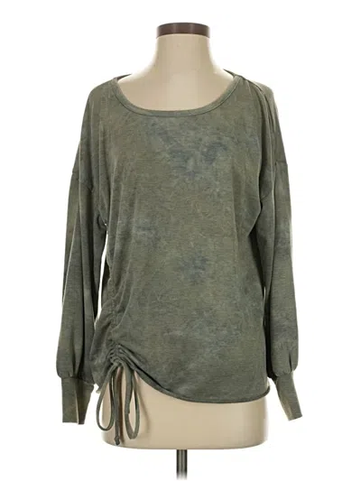 Pre-owned Bke 3/4 Sleeve T-shirt In Green