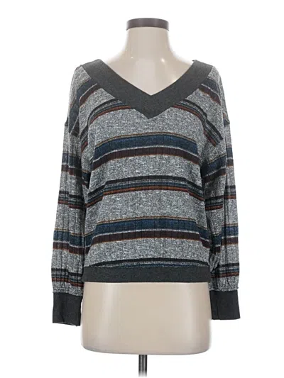 Pre-owned Bke Long Sleeve T-shirt In Gray