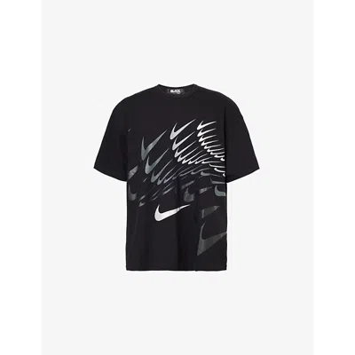 Black Comme Des Garcon Mens  Nike Swoosh Graphic-print Cotton T-shirt