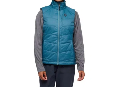 BLACK DIAMOND WOMEN'S SOLUTION VEST IN CREEK BLUE