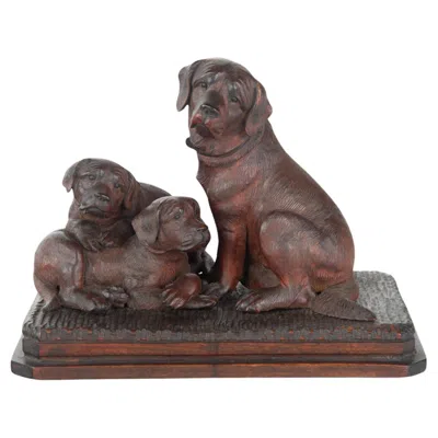 Pre-owned Black Forest A Charming Late 19th Century  Carved Limewood (linden Wood) Group