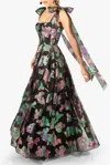 Black Halo Devalin Floral Jacquard Gown In Pattern