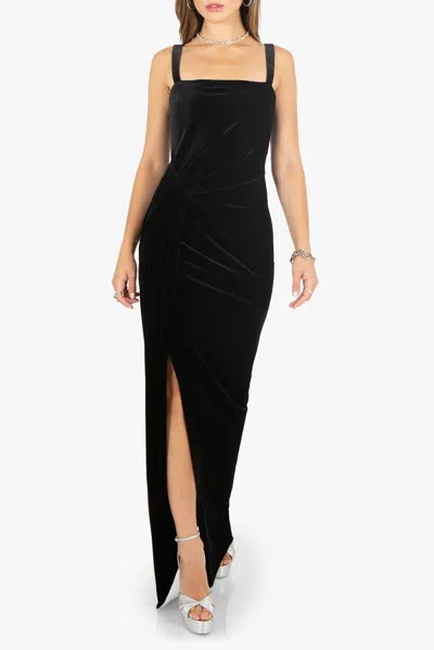 Black Halo Domino Gown In Black