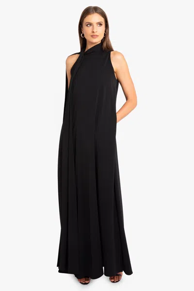 Black Halo Henna Gown In Black