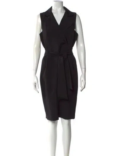 Pre-owned Black Halo Knee-length Dress In Black