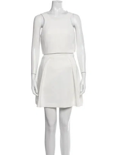 Pre-owned Black Halo Pleated Accents Skirt Set In White