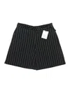 Black Iris Shorts In Black