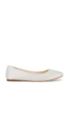 Black Suede Studio Flach Ballet In White