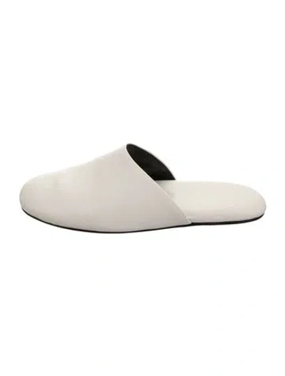 Pre-owned Black Suede Studio Leather Mules In White