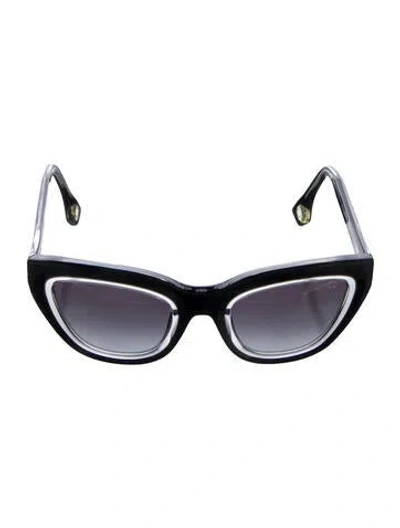Pre-owned Blake Kuwahara Cat-eye Gradient Sunglasses In Black