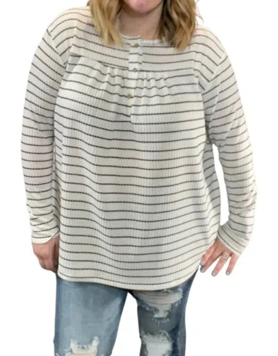 Blakeley Abby Waffle Top In White In Neutral