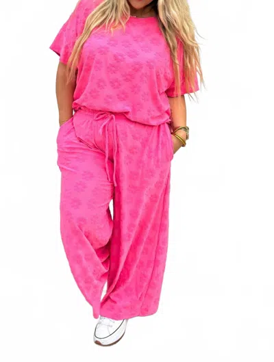 Blakeley Daisy Print Pants Set In Pink