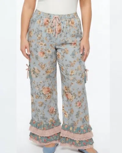 Blakeley Farmhouse Femme Bloomer Pants In Blue/pink In Multi