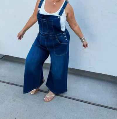 Blakeley Scout Cropped Wideleg Overalls In Denim In Blue