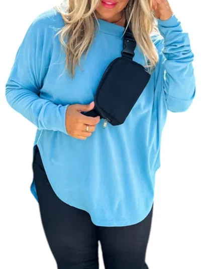 Blakeley Zoey Top In Baby Blue