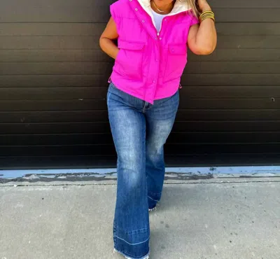 Blakely Vanessa Reversible Puffer Vest In Pink/white