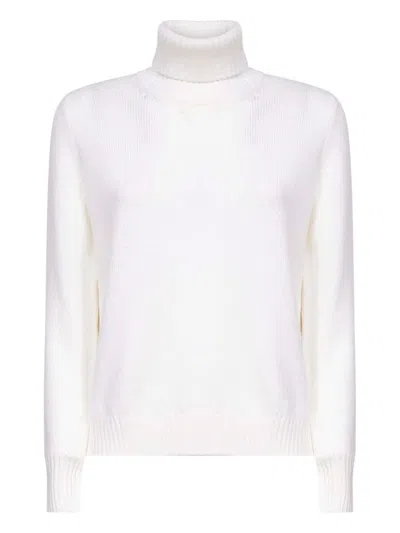 BLANCA VITA RIBBED TURTLENECK SWEATER