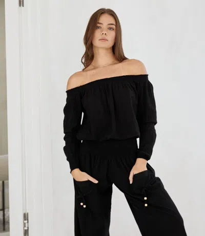 Blanco By Nature Solange Off Shoulder Top In Black