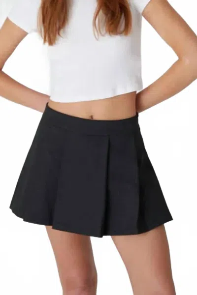Blank Pleat Plaid Skort In Dark Grey In Black