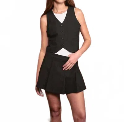 Blank Tailored Plaid Vest In Dark Grey In Black