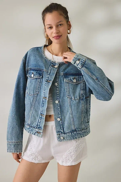 Blanknyc Heads Up Collarless Oversized Denim Jacket In Tinted Denim, Women's At Urban Outfitters In Blue