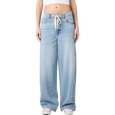 Blanknyc Low Rise Baggy Fit Jeans In Feeling Good