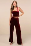 Blanknyc Sneak Peak Burgundy Velvet High Rise Trouser Pants In Burgundy