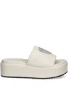 Blauer Embellished-logo Platform Slides In White