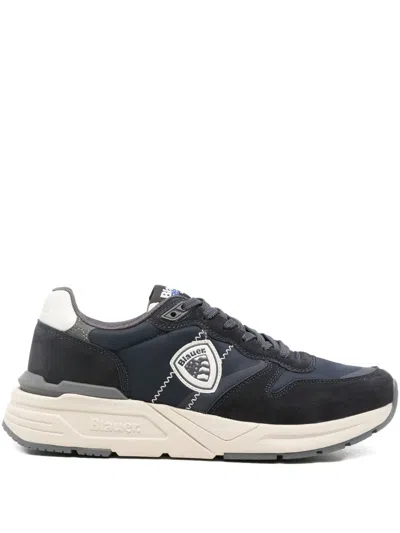 Blauer Logo-patch Sneakers In Blue