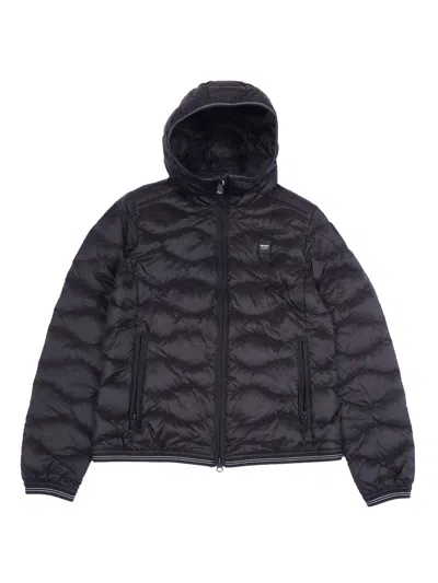 Blauer 布劳尔·因博蒂托·皮马·洛厄尔·朱尼尔 In Red