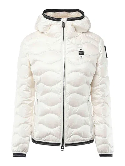 Blauer Wave Pattern Down Jacket Camelia In White