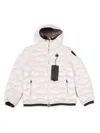 Blauer 布劳尔·因博蒂托·皮马·洛厄尔·朱尼尔 In White