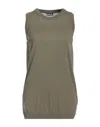 Blauer Sweaters In Green