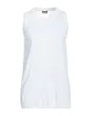 Blauer Sweaters In White