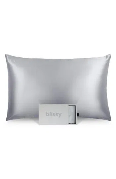Blissy Mulberry Silk Pillowcase In Gray