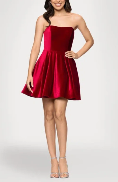 Blondie Nites Bow Back Strapless Velvet Cocktail Minidress In Red