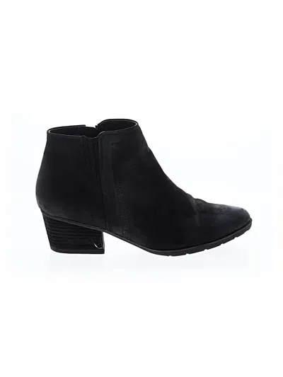 Pre-owned Blondo Ankle Boots In Black