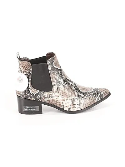 Pre-owned Blondo Ankle Boots In Brown