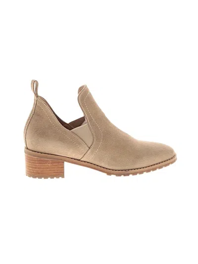 Pre-owned Blondo Ankle Boots In Tan